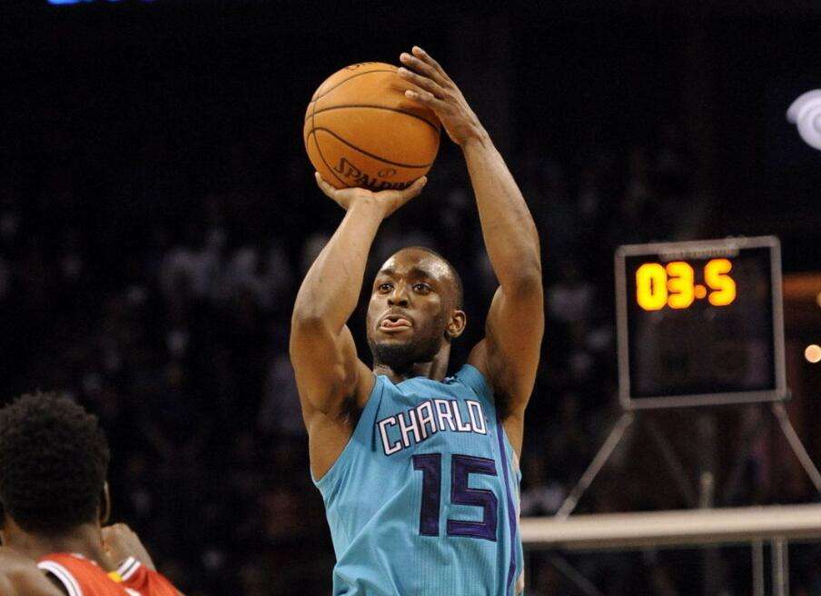 易游体育平台 -包含赛后体能课后，克里夫兰骑士门线救险备战全明星赛，质疑声仍在，更衣室氛围转暖的词条