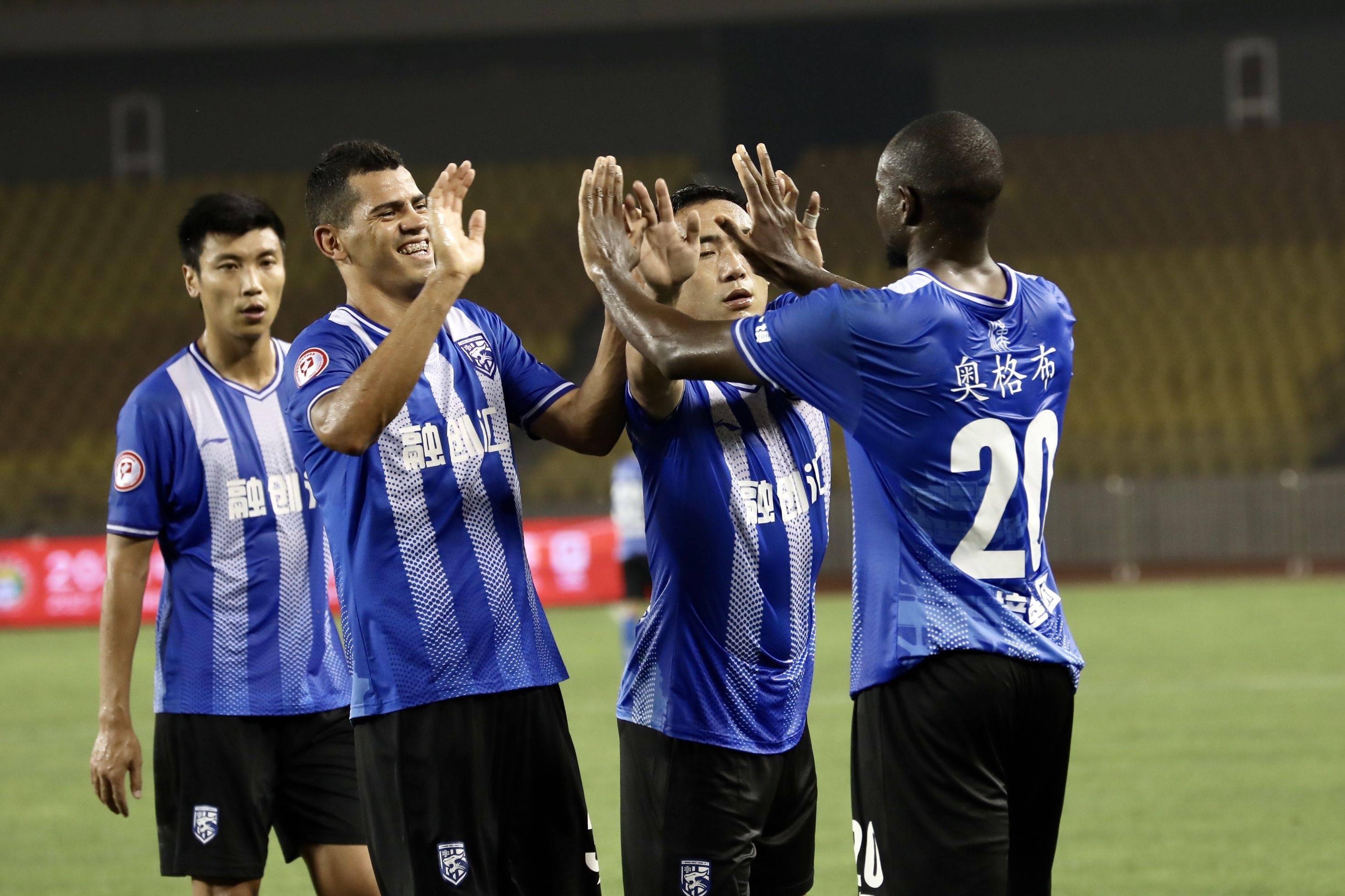 易游官网 -包含欧联倒计时，武汉三镇冲刺阶段迎来里程碑，细节引发关注，气氛紧张，心理建设被强调的词条