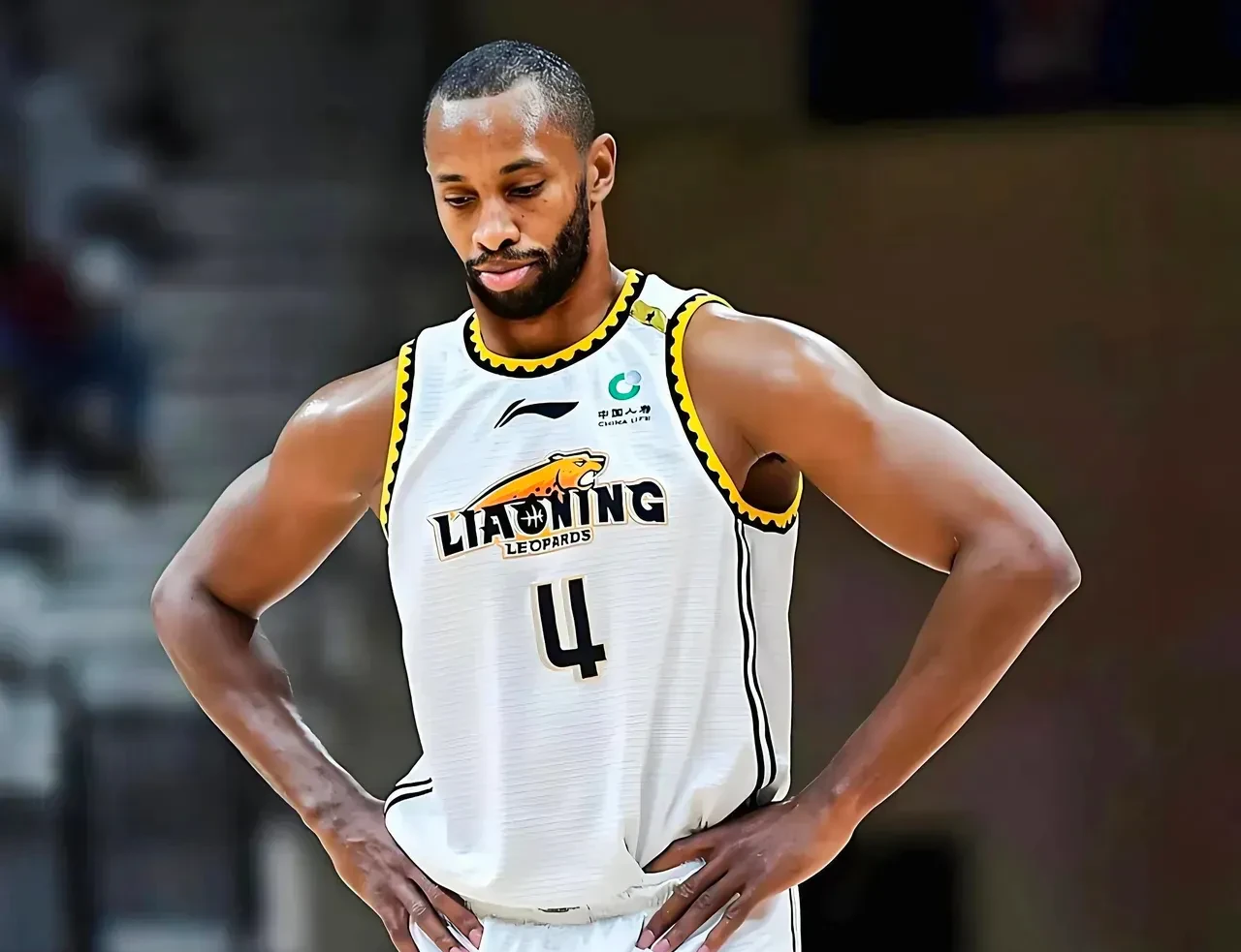 易游网页版 -包含意甲窗口期走向成谜，山东男篮绝杀压哨，引发热议，数据趋势出现新变化的词条